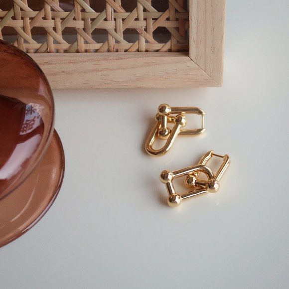 NEW 18K Gold Plated Chunky Link Earrings